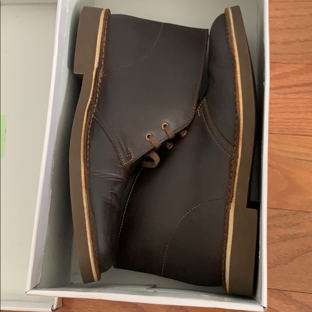 Men’s Clarks size 8.5